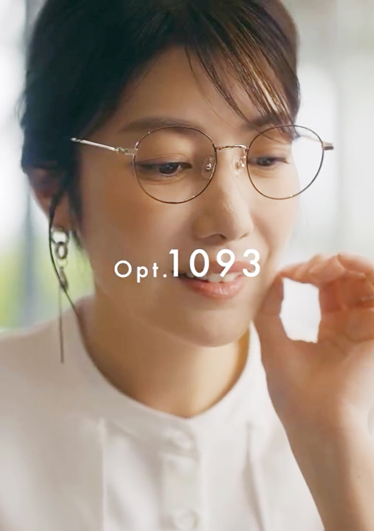 向井 さやか:
Opt.1093 
(オプト イチゼロキューサン)